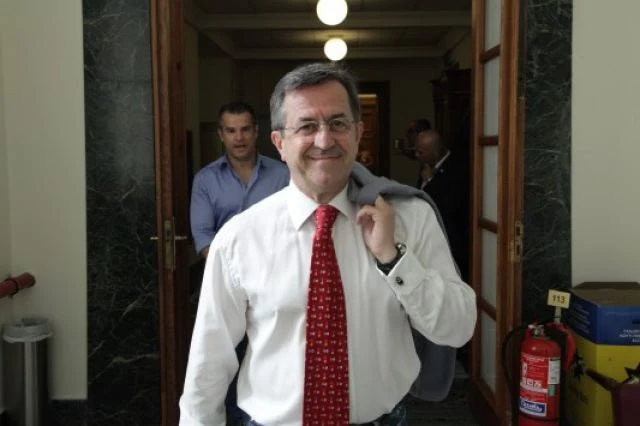 Επιστρέφει στη ΝΔ ο Νικολόπουλος; – Ποιον υποψήφιο στηρίζει; (ΒΙΝΤΕΟ)