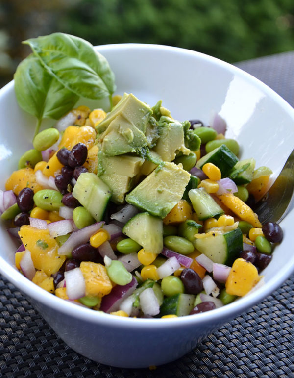 edámáme & mángo sálád OMG FOOD