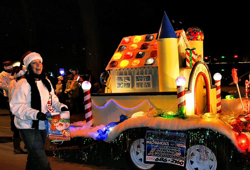 Are You The Cameraman? Christmas Parade in Clayton, New York 13624