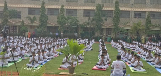 Schools and Colleges participate in Rotary’s Mega Yoga Utsav Schools and Colleges participate in Rotary’s Mega Yoga Utsav