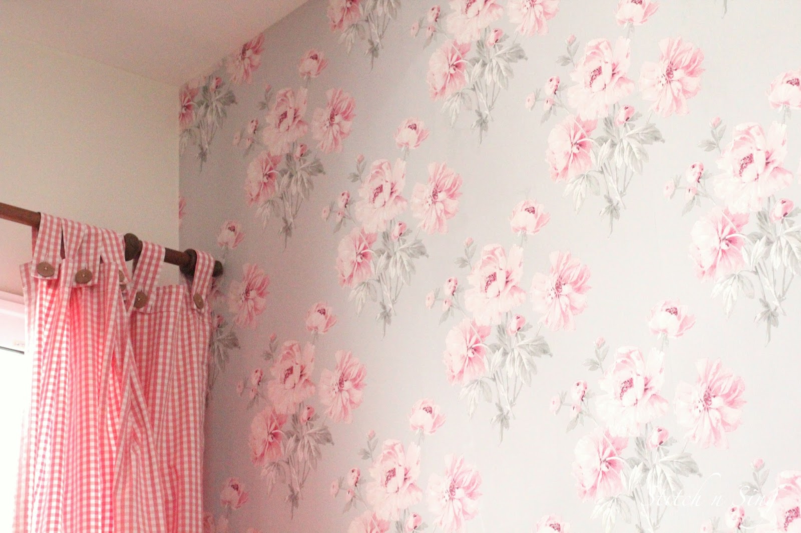 Stitch n Sing Laura Ashley Wallpaper