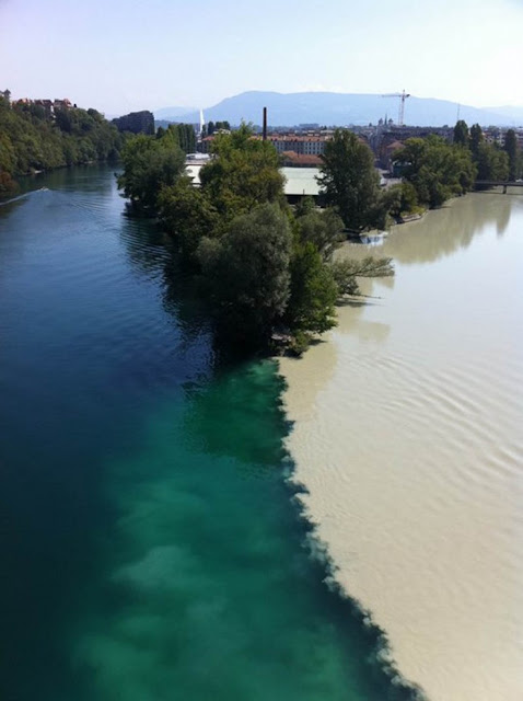 Pertemuan Sungai Rhone dan Arve di Geneva, Switzerland.