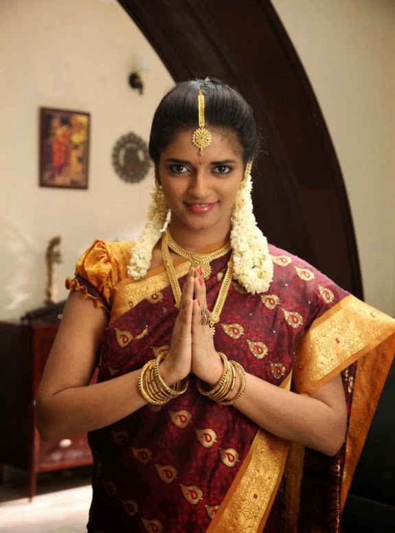 Tamil actress vasundhara kashyap hot