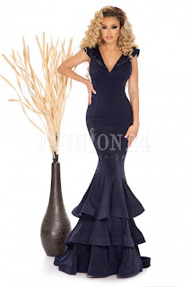 Rochie deosebita de seara, lunga, in nuante de bleumarin, croi tip sirena Rochie deosebita de seara, lunga, in nuante de bleumarin, croi tip sirena