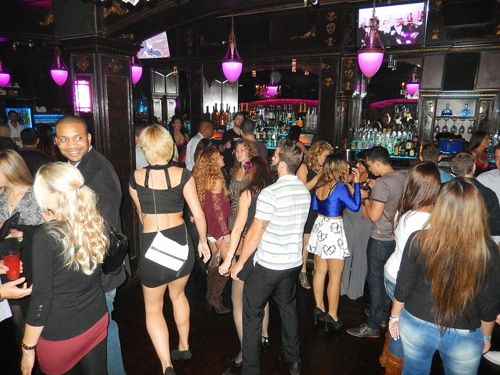 Save Pleasure Island Blog: Club Reports: Vintage Lounge, Vixen Bar ...