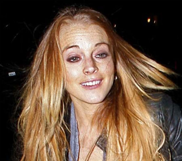 Lindsay Lohan teve sua primeira overdose aos 18 anos Blog de Notícias