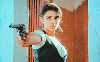 Parineeti chopra shoot by gun in ishaqzaade movie Parineeti chopra shoot by gun in ishaqzaade movie