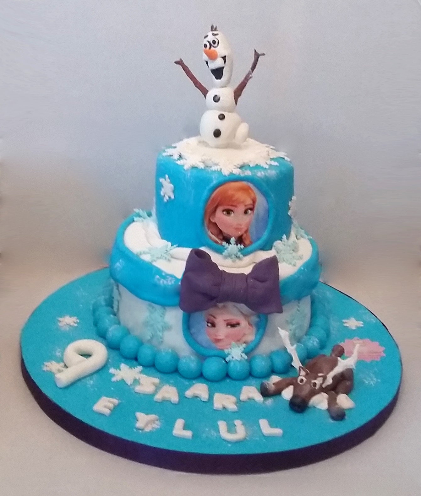 Renkli Tatlar Hayata Tat Katar Karlar Ülkesi (Frozen) Pasta