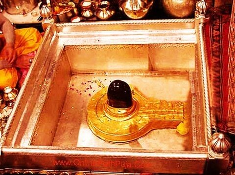 Kashi Vishwanath Temple Varanasi, Uttar Pradesh, India. Kashi Vishwanath Temple