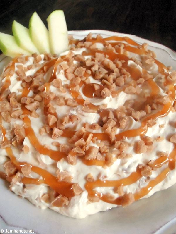 Creamy Caramel and Toffee Dip