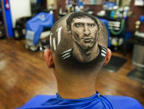 Wajah Lionel Messi Di Ukir Sang Penggemar Di Kepala Lionel Messi