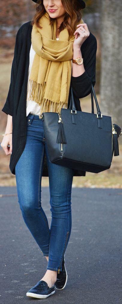 trendy outfit : scarf + bag + top + skinny jeans