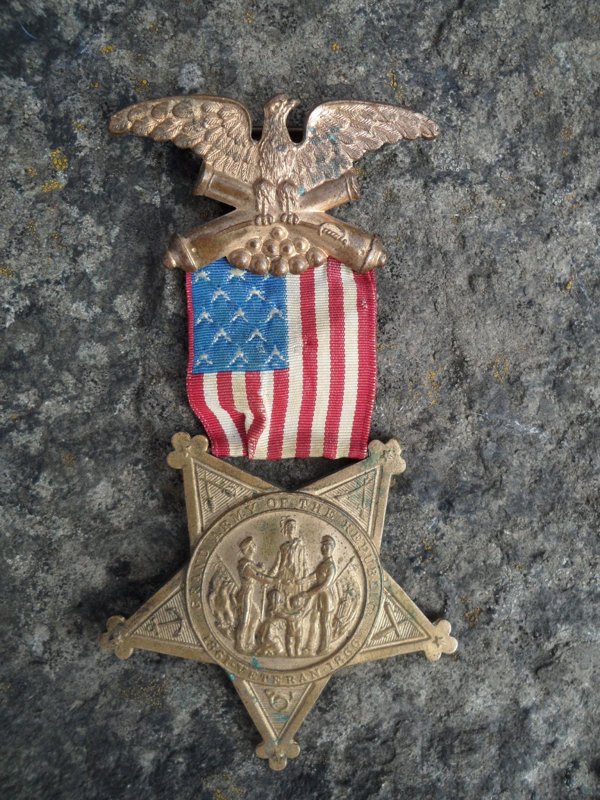 Four Bees G.A.R. Membership Medal, US Civil War Grand Army of the
