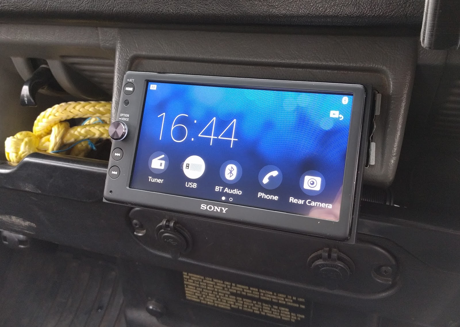 DiscoverThat Journal Defender double DIN