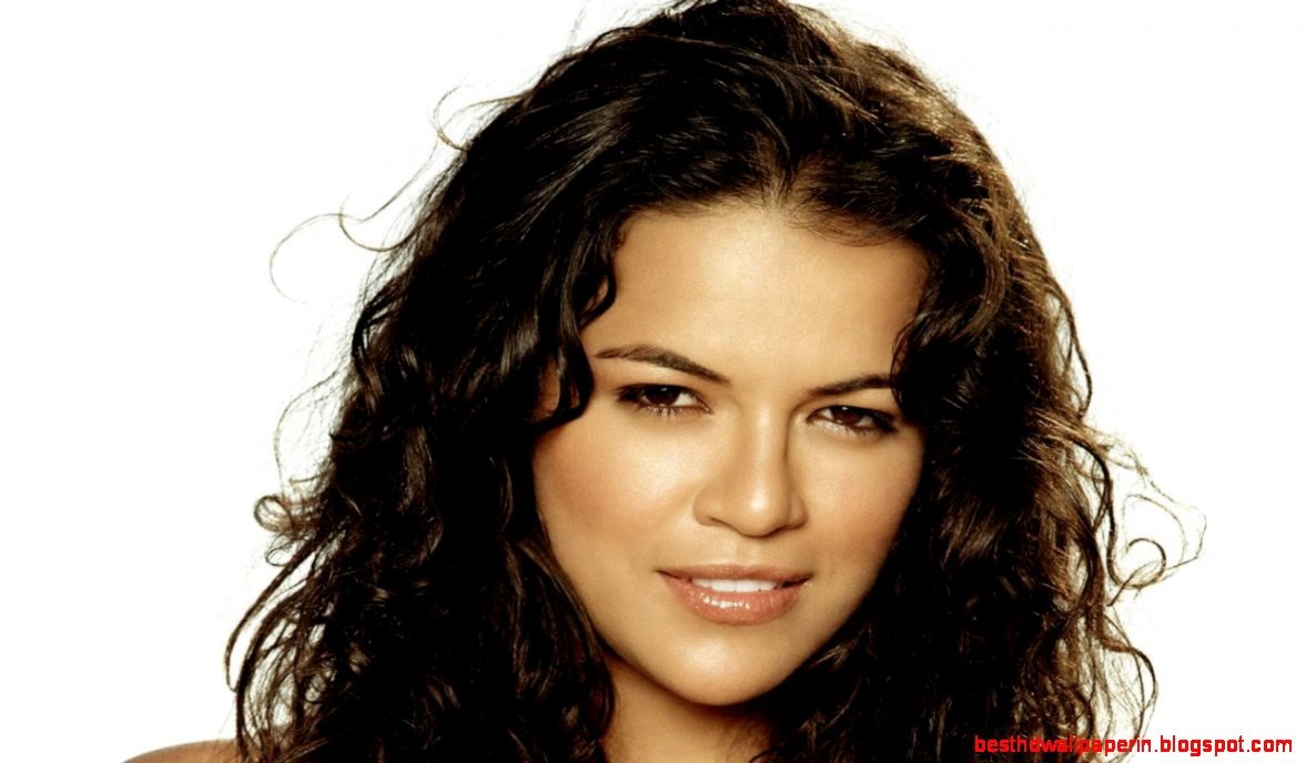 Michelle Rodriguez Hot Photo Gallery