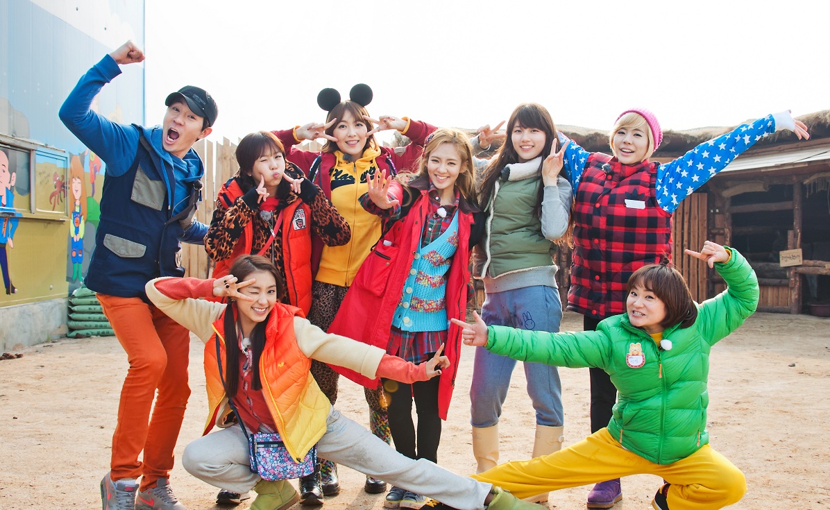 корейская молодежь. корейский молодежный стиль. современная корейская молодежь. молодежь на улицах кореи. корейские школьники.