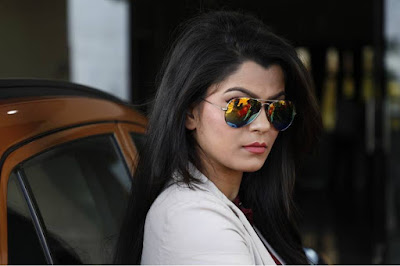 Bhojpuri Actress Nidhi Jha 