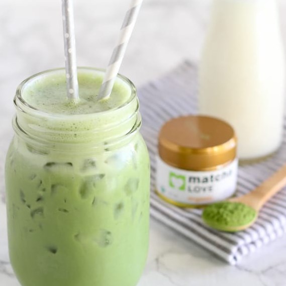 ICED MATCHA GREEN TEA LATTE #drink #greentea ICED MATCHA GREEN TEA LATTE #drink #greentea