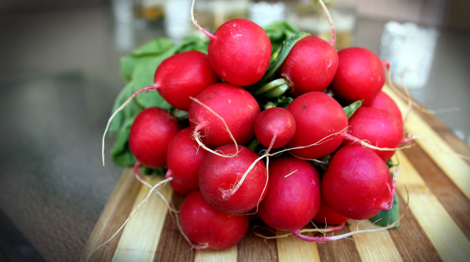 Сорта редиса мелито. Редис сорта отзывы. Редис сорта отзывы. Редис сорта отзывы. Редис сорт заря.