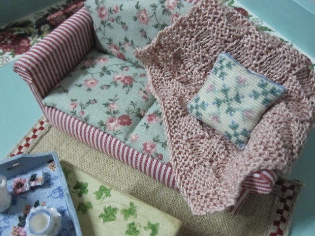 Alicia en el País de las Miniaturas: ¿Alfombra de estera