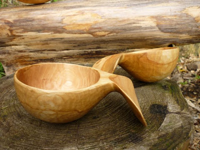 kuksa-carving.kuksa.spoon-carving.jonmac.beaver-tail-kuksa