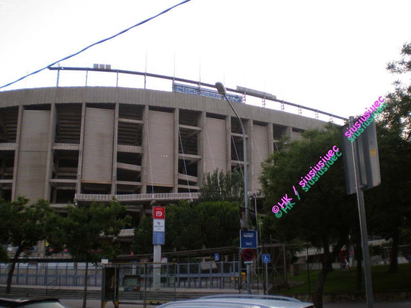巴塞羅那奧運足球場