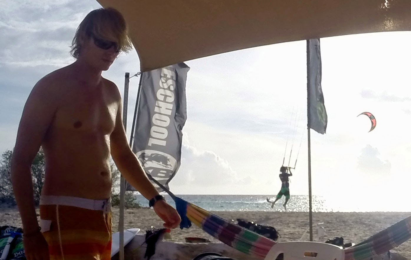 TeamHan... sy Condor: With Condor and guests to Bonaire Kite school ...