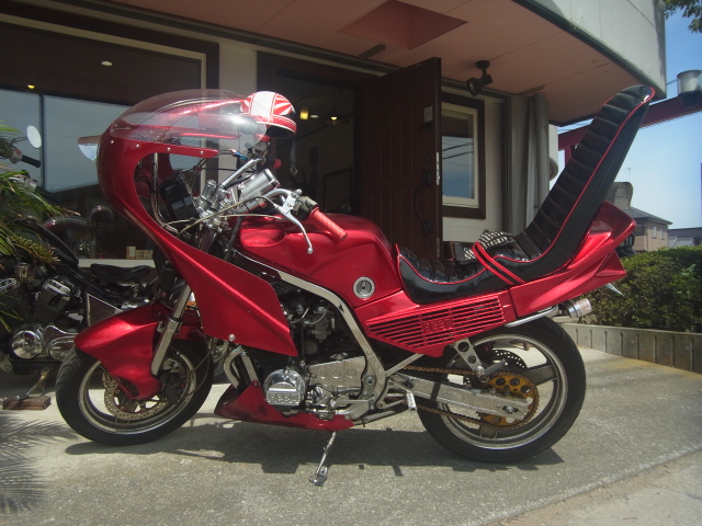 CBR400F3段シート 厚ぼったく