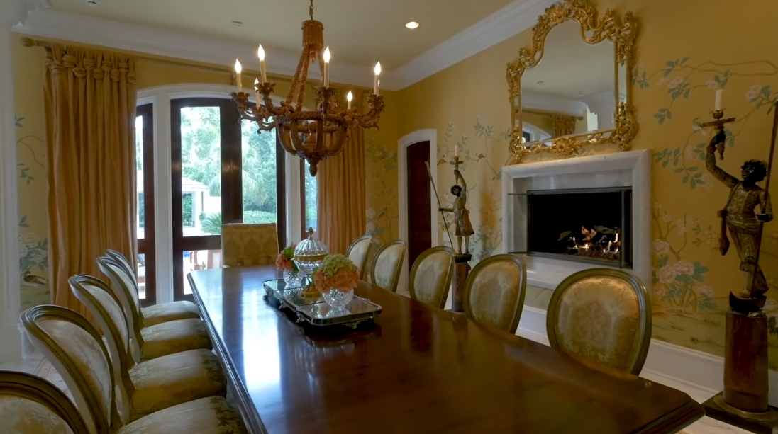 38 Interior Design Photos vs. 324 Buckingham Dr, Houston, TX Luxury Mansion Tour