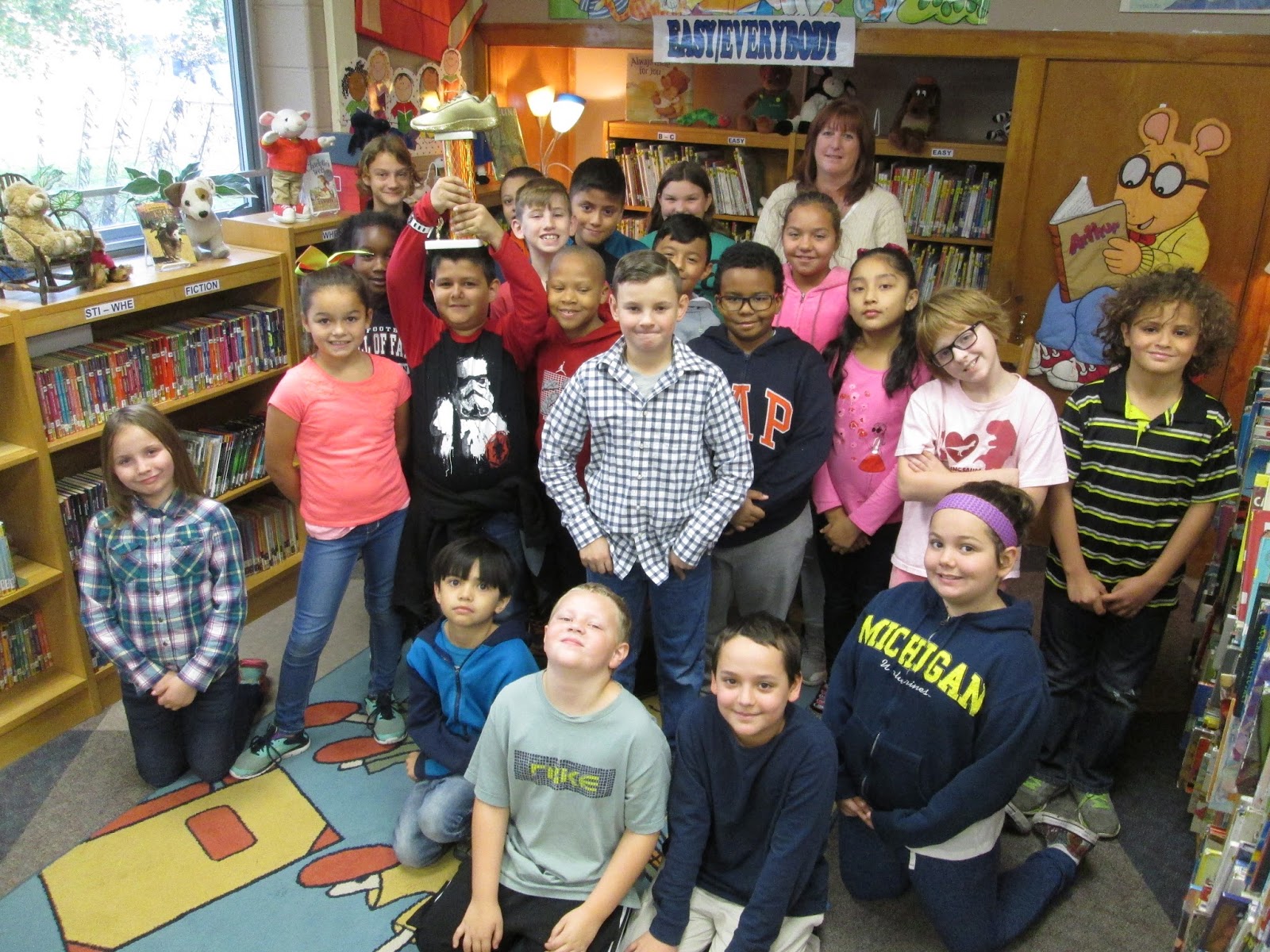 Talking Taylor Schools: RANDALL ELEMENTARY SCHOOL PE creates new award
