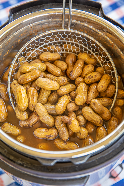 Instant Pot Boiled Peanuts - ready to eat in under an hour!! We love these boiled peanuts for tailgating. SO easy to make! Season with cajun seasoning, old bay or salt. Store leftovers in the refrigerator for up to 10 days. #instantpot #tailgating #peanuts #boiledpeanuts Instant Pot Boiled Peanuts - ready to eat in under an hour!! We love these boiled peanuts for tailgating. SO easy to make! Season with cajun seasoning, old bay or salt. Store leftovers in the refrigerator for up to 10 days. #instantpot #tailgating #peanuts #boiledpeanuts