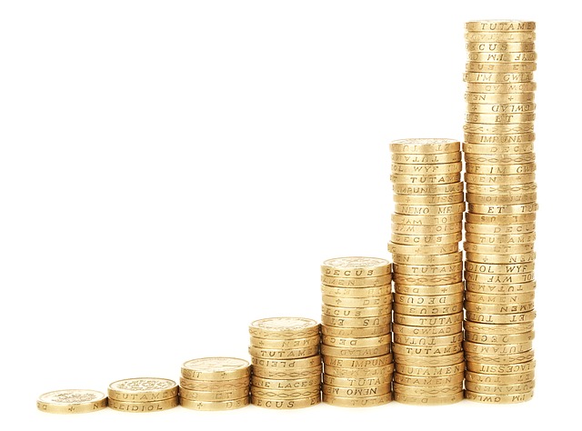 How to Save Money on any Budget How to Save Money on any Budget