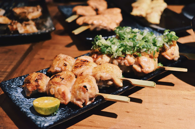 蔦燒的串燒調味以鹽味、醬燒、味噌、蔥花、明太子等為變化，可照個人喜好選擇。