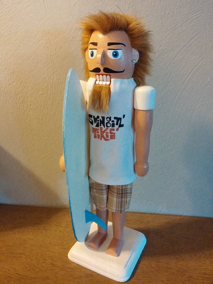 Really Cool Nutcrackers BLOG Duuuude...its a Surfer Nutcracker