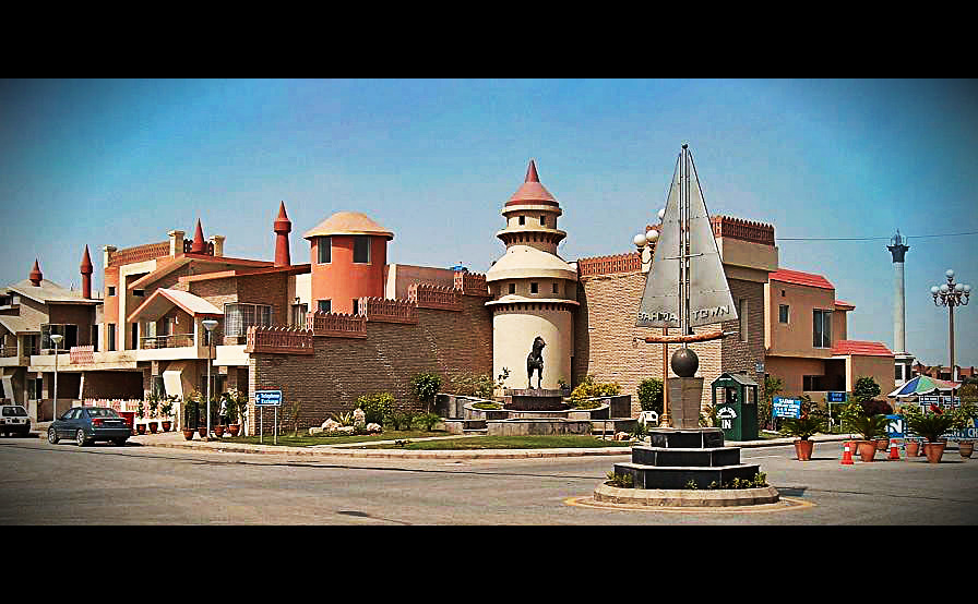 Pakistan Real Estate Market Bahria Town Lahore Is Setting New Standards