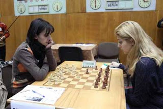 Echecs à Erevan : Hasmik Ghambaryan 0-1 Evgeniya Doluhanova  © site officiel