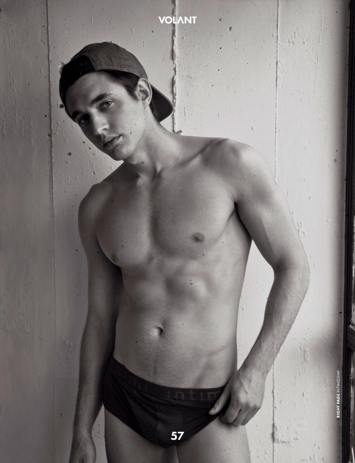 Nikos Mpallas para Volant Magazine por Andreas Constantinou