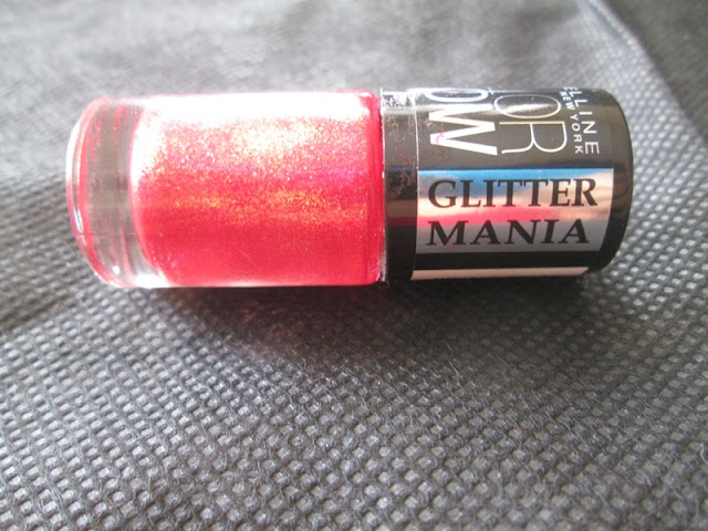 Maybelline Color Show Glitter Mania Red Carpet Review, Swatches & NOTDs