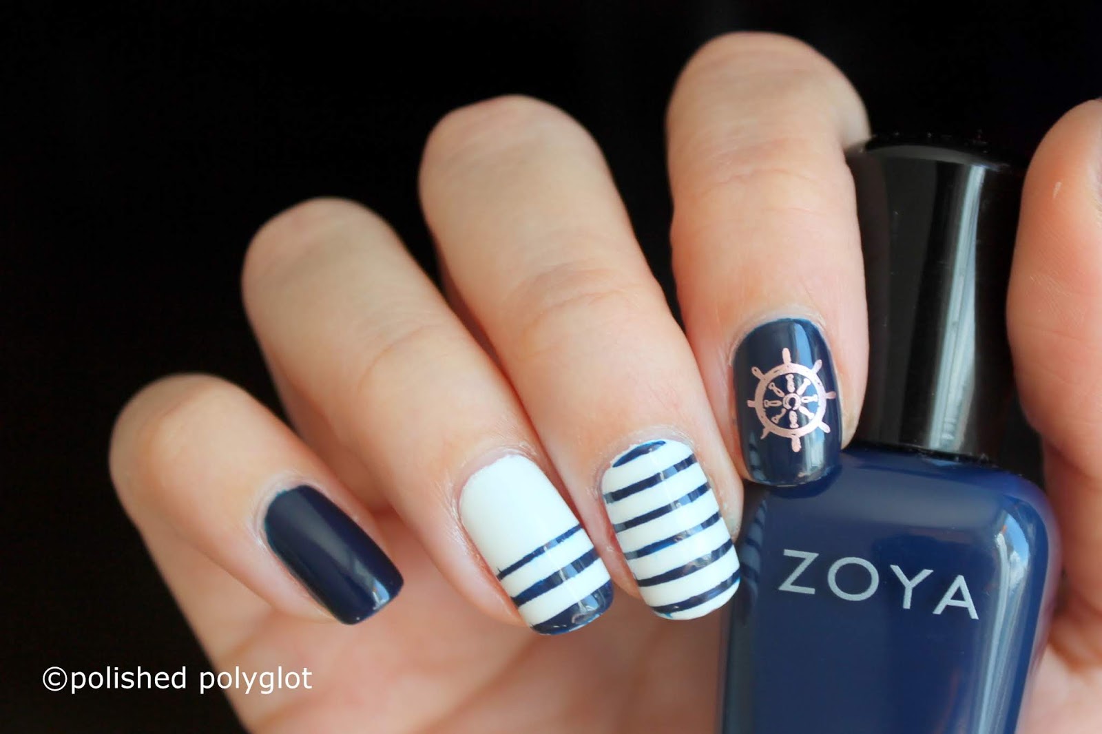 Nail art │Blue and White Nautical Manicure [Nail crazies unite