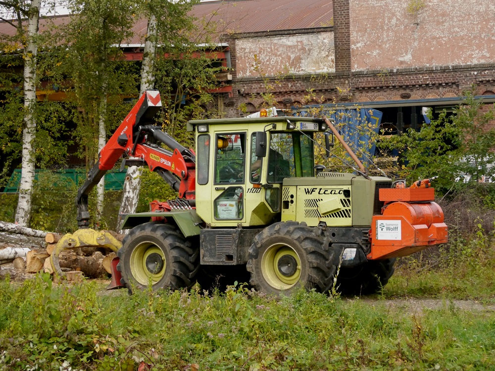 Schweres Gerät WF Trac