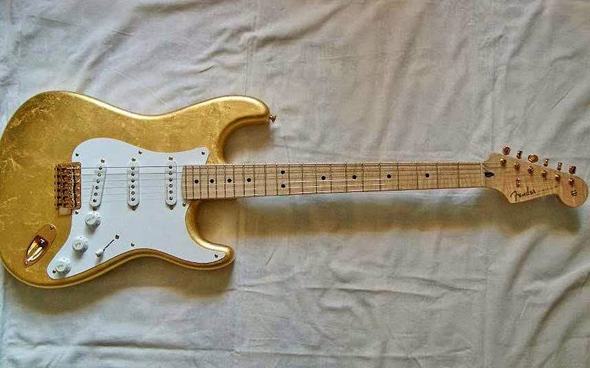 Fender Eric Clapton’s Gold Leaf Stratocaste Cool Guitars