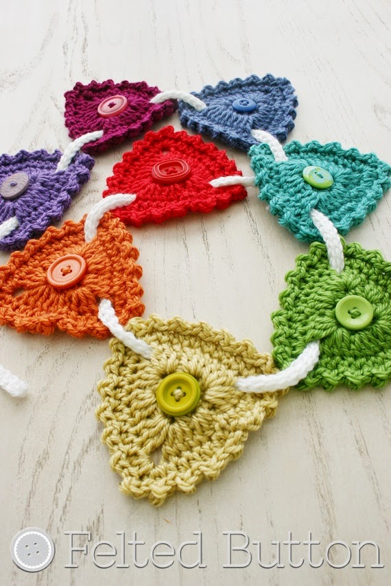 Button Bunting--Free Crochet Pattern from Felted Button