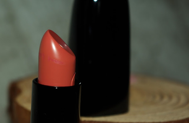 [Beauty] L.O.V. Lip affair Color & Care Lipstick N° 510 Silvia´s Coral