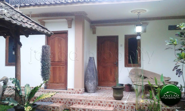 Rumah Mewah dekat Pusat Kota Bantul Rumah Mewah dekat Pusat Kota Bantul
