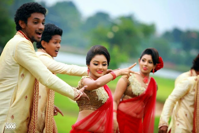 Srilankan Star Menaka Peris Homecoming Bridal Design ~ Sri