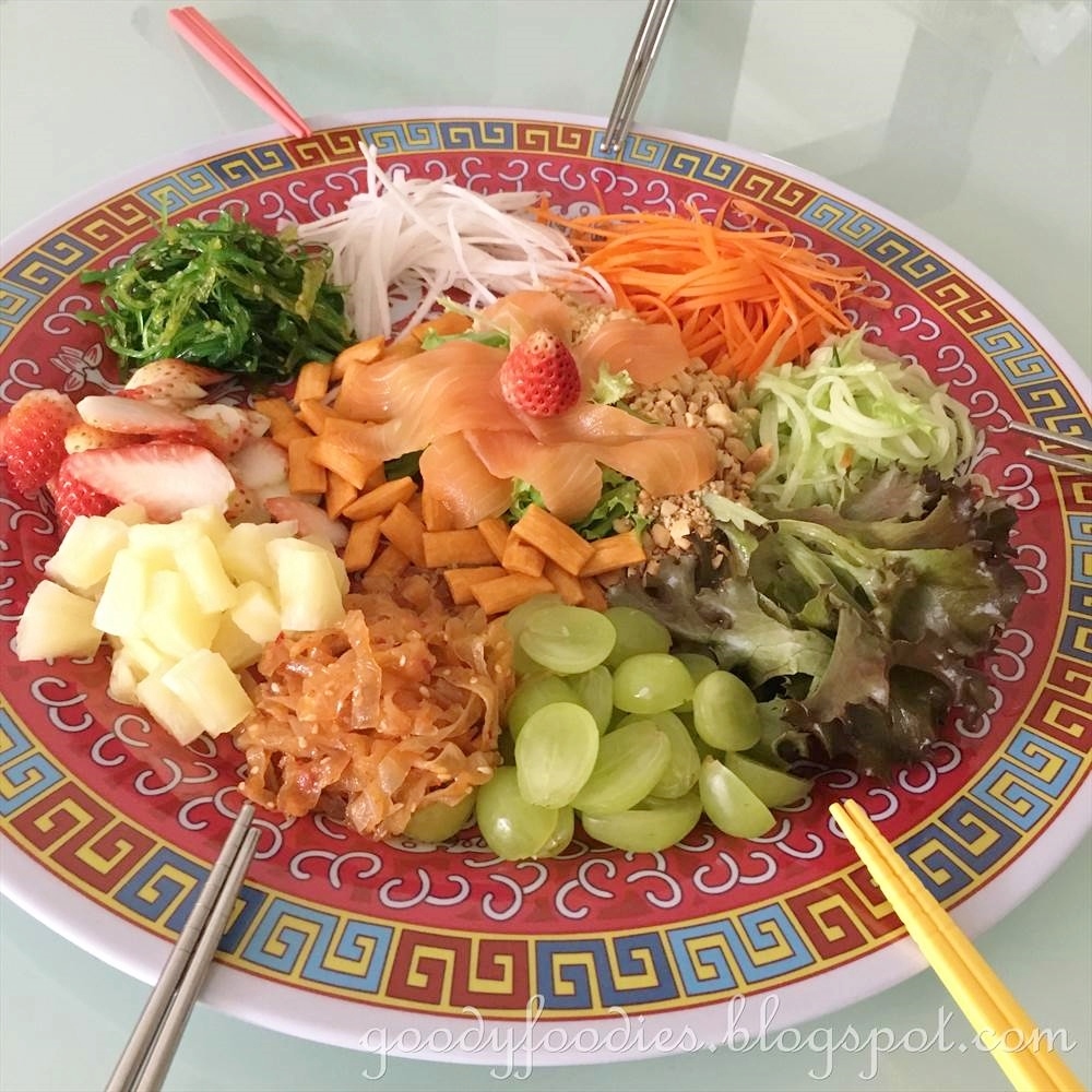 GoodyFoodies Recipe Salmon & Jellyfish Yee Sang