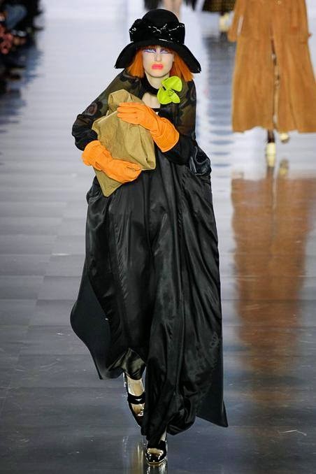 Stylefluid Trendz: Hunchback Models on the Runway at the Maison ...