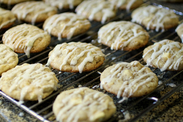 Galletas de limón, cardamomo y chocolate blanco 