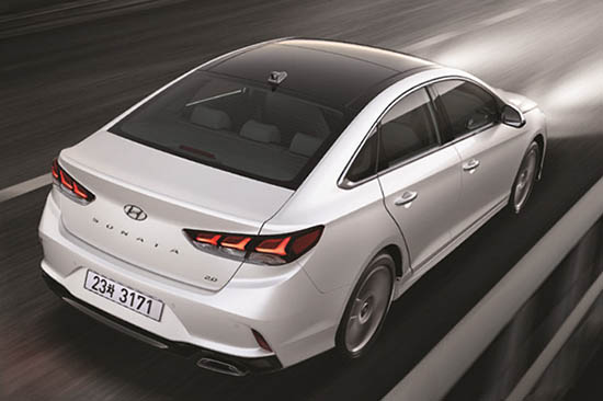 Refreshed 2018 Hyundai Sonata Has Been Revealed In Korea Thoughts The Front End Does Look Quite A Bit Like Elantra But It Has S Own Character