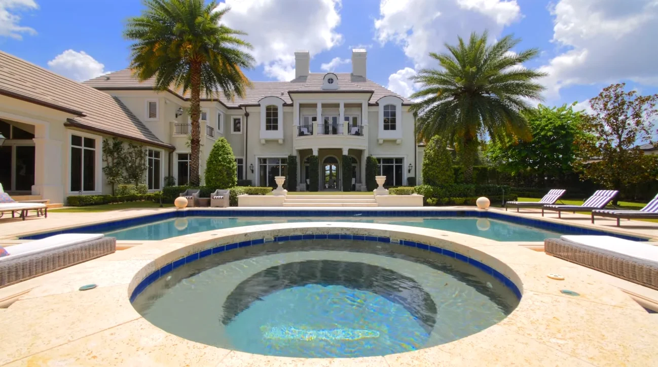 36 Photos vs. 12215 Tillinghast Cir, Palm Beach Gardens, FL 33418 - Luxury Home & Interior Design Tour